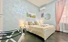 Elios Rooms